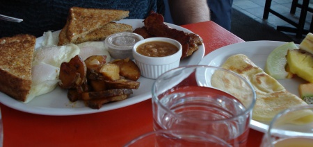 montreal_sat_breakfast.jpg